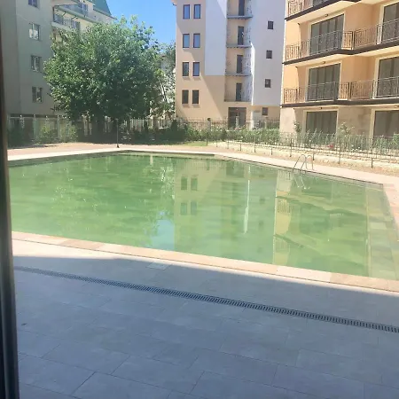 아파트 Blue Horizon II Deluxe Apartment 바르나